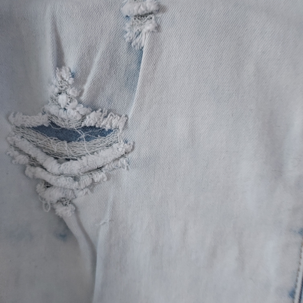 VIP Jeans - Picture 2 of 5